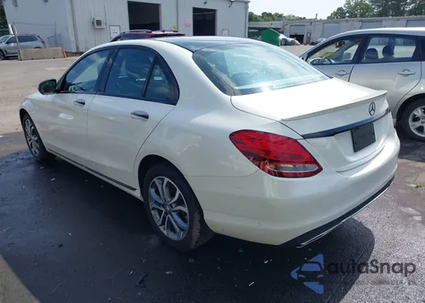 2016 Mercedes-Benz C 300 4Matic/Luxury 4Matic/Sport 4Matic from USA, damaged, VIN WDDWF4KB5GR143259